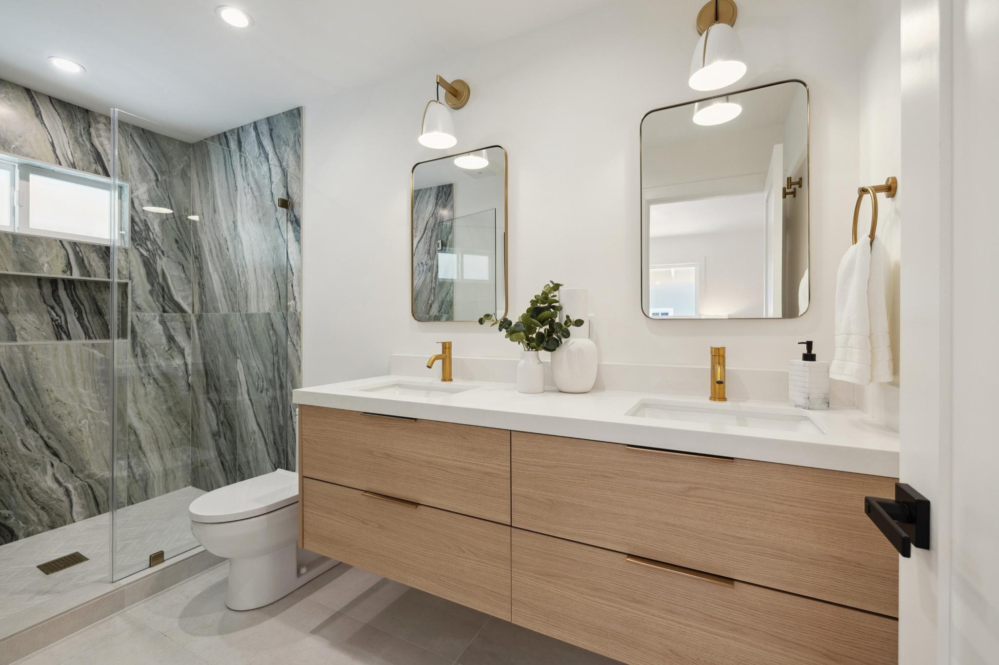 FULL REMODEL + INTERIOR DESIGN