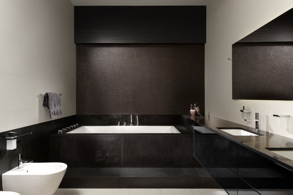 Ванная - Энергия гармонии. Квартира для молодой пары.