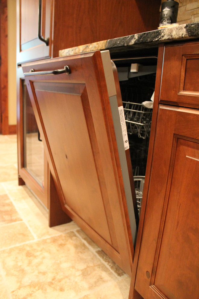 Inspiration for a rustic kitchen remodel in Milwaukee