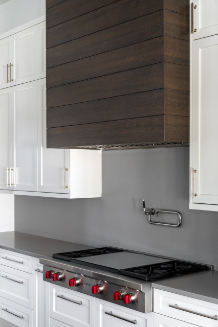 Hillside Haven modern-kueche
