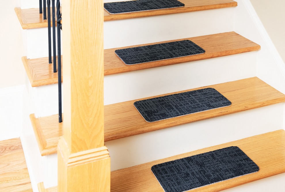 Utility Indoor/Outdoor Peel and Stick Stair Treads, Set of 13, Charcoal
