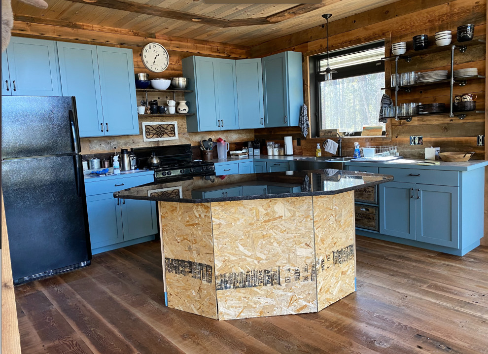 Inspiration for a rustic home design remodel in Denver