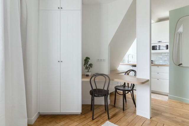 Studio sous les toits klassisch-arbeitszimmer