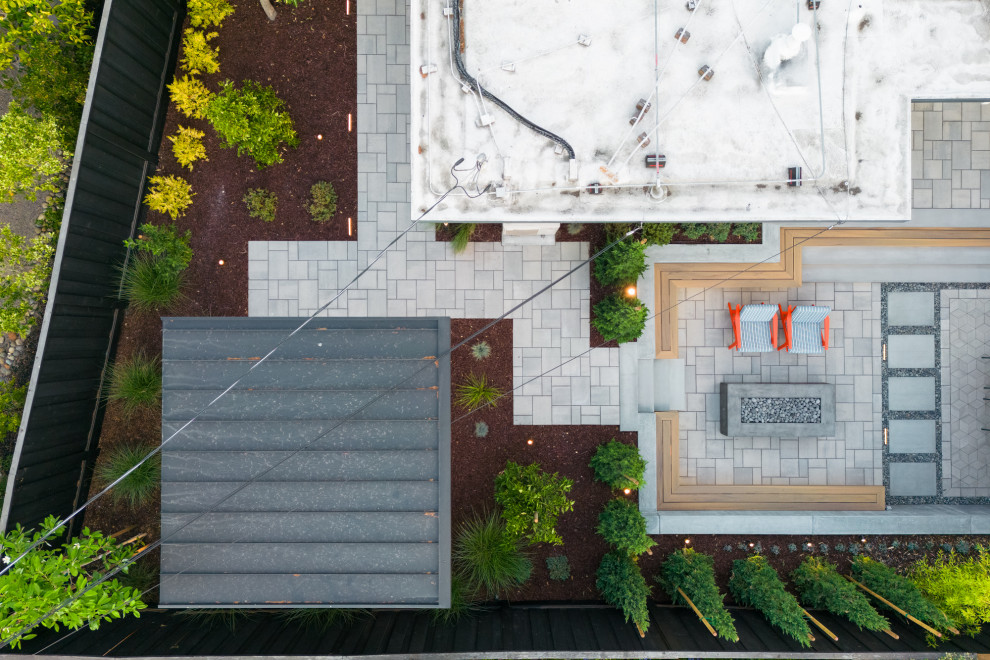 Mountain View Modern Landscape San Francisco by Applewood