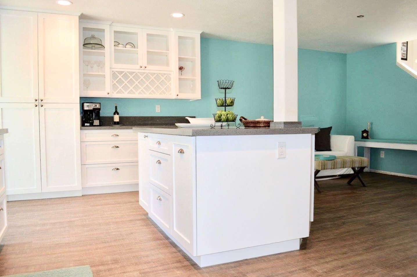 Beachy Kitchen
