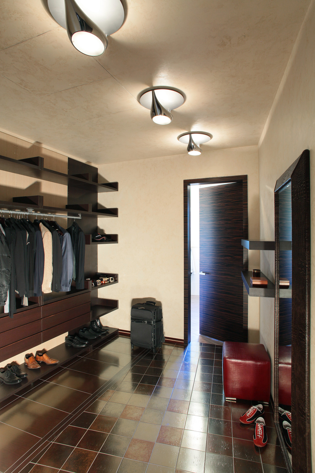 ПЕНТХАКВАРТИРА В СОВРЕМЕННОМ СТИЛЕ ДЛЯ МОЛОДОГО ЧЕЛОВЕКА