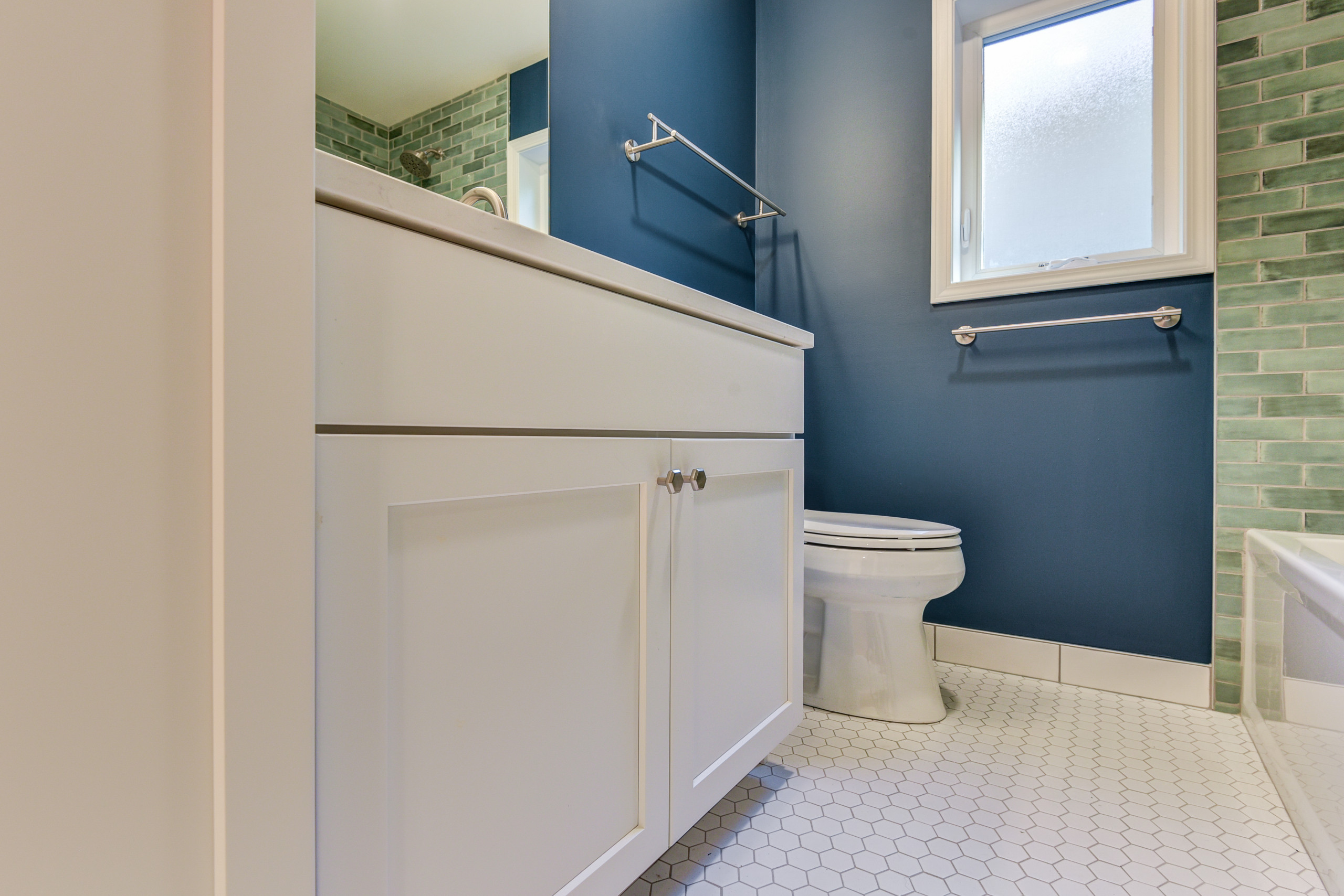 Modern Addition and Bathroom Urbana, IL 2024
