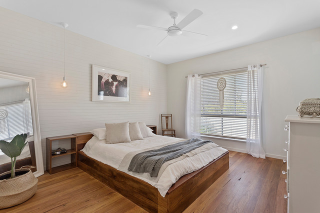 Mudjimba shabby-chic-style-bedroom