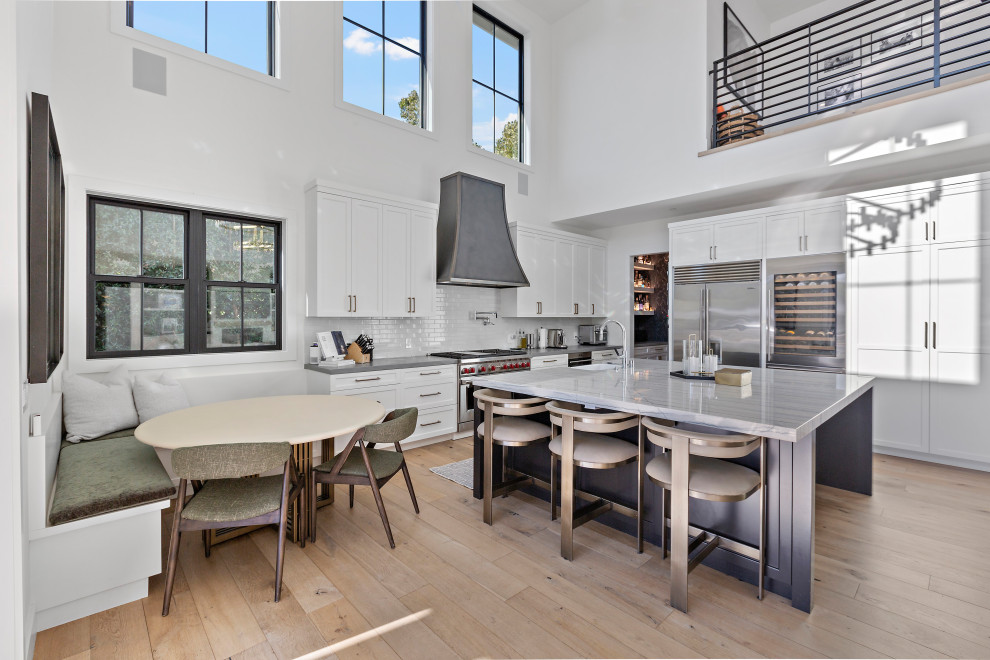 Inspiration for a transitional kitchen remodel in San Francisco