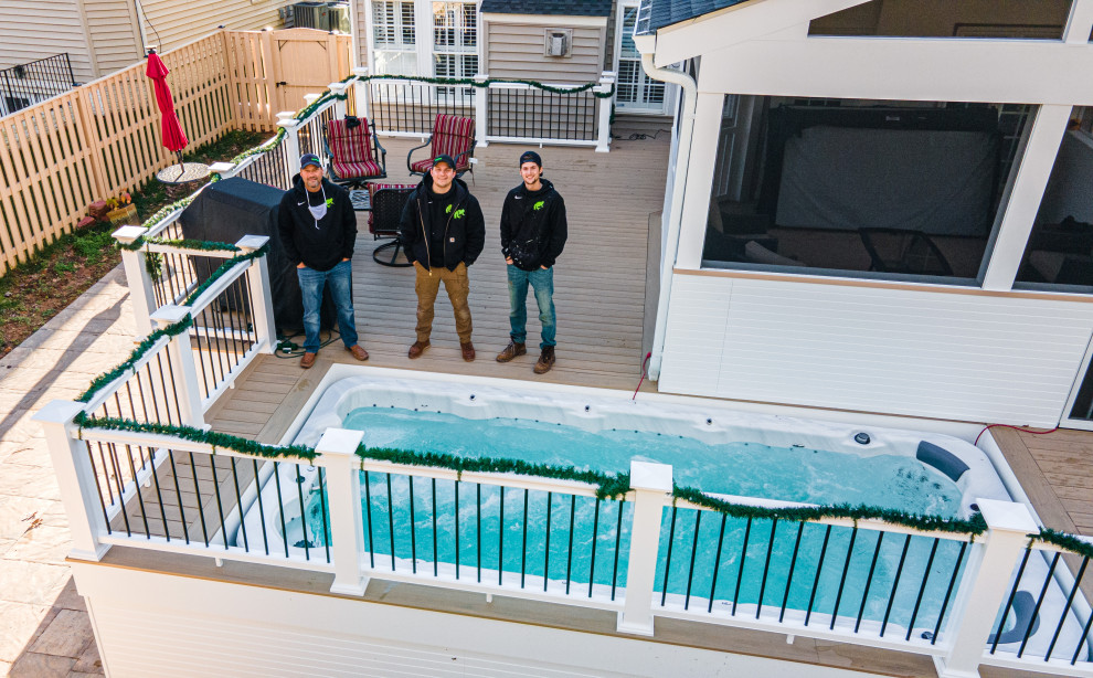 Clifton Screened Porch, Deck, & Infinity Pool