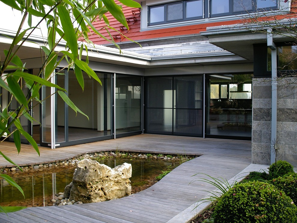 Moderne Terrasse in Sonstige