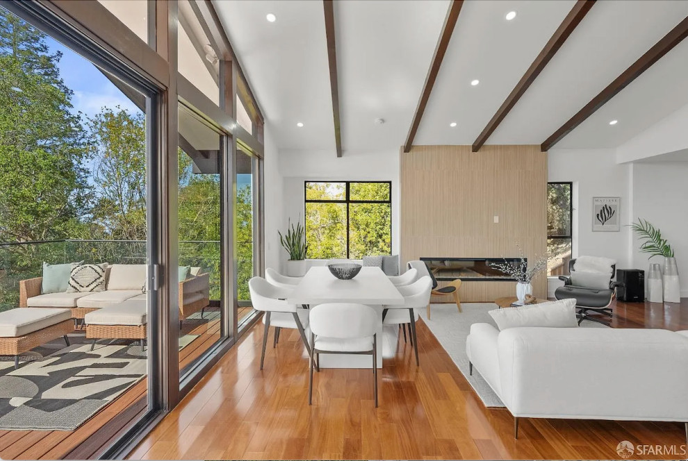 Open Concept Cathedral Kitchen