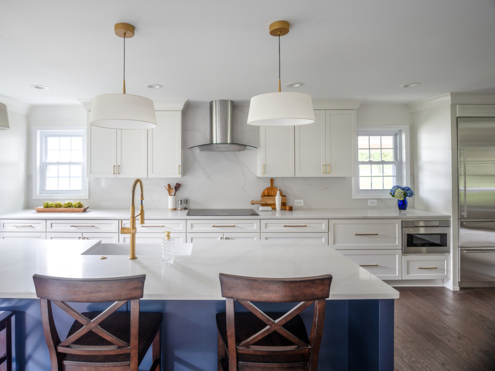 Transitional kitchen photo in DC Metro