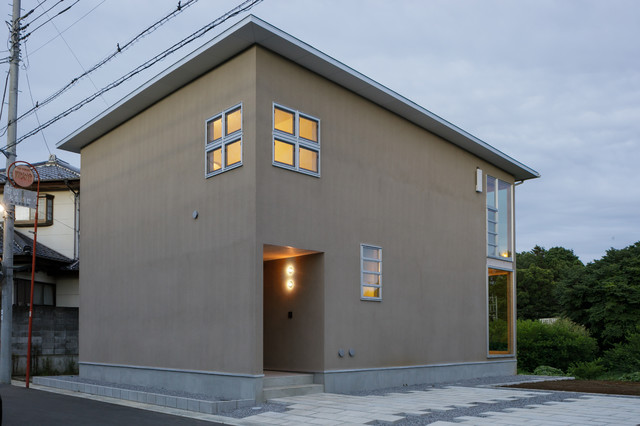 人が集まる家 moderno-facciata