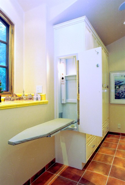 French Country Style Laundry Room Traditional Utility Room