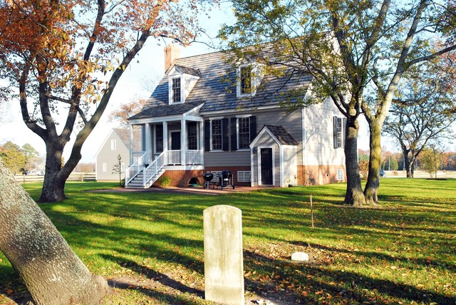 Rayfield Project traditional-exterior
