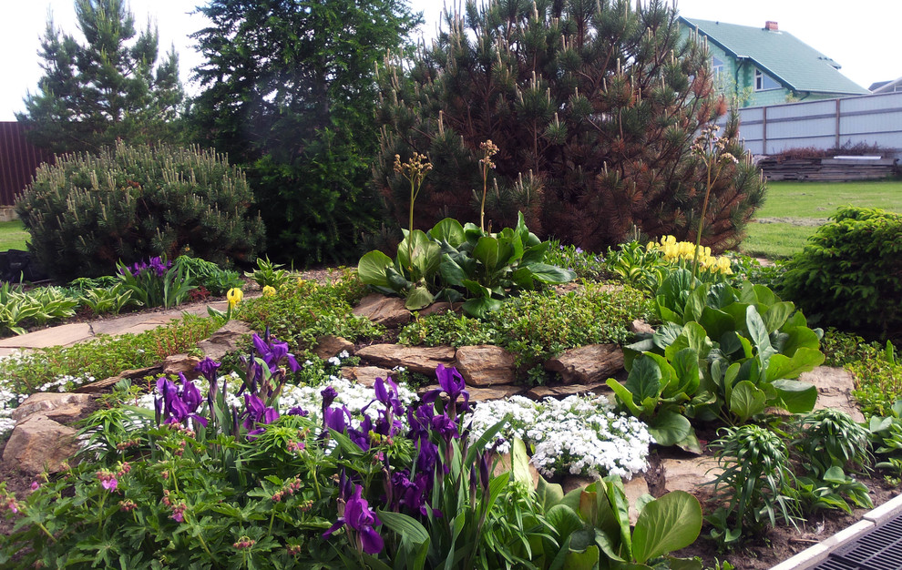 Миниатюрная декоративная композиция