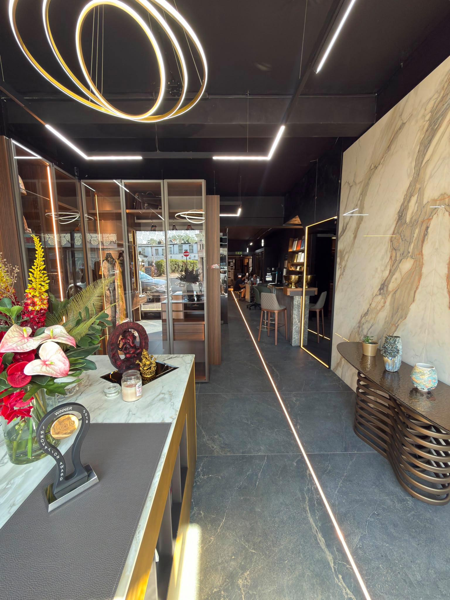 showroom