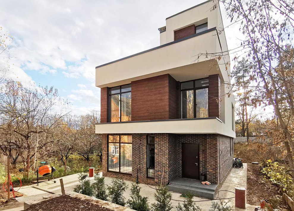 Проект дома 175 кв.м. с плоской кровлей на узком участке