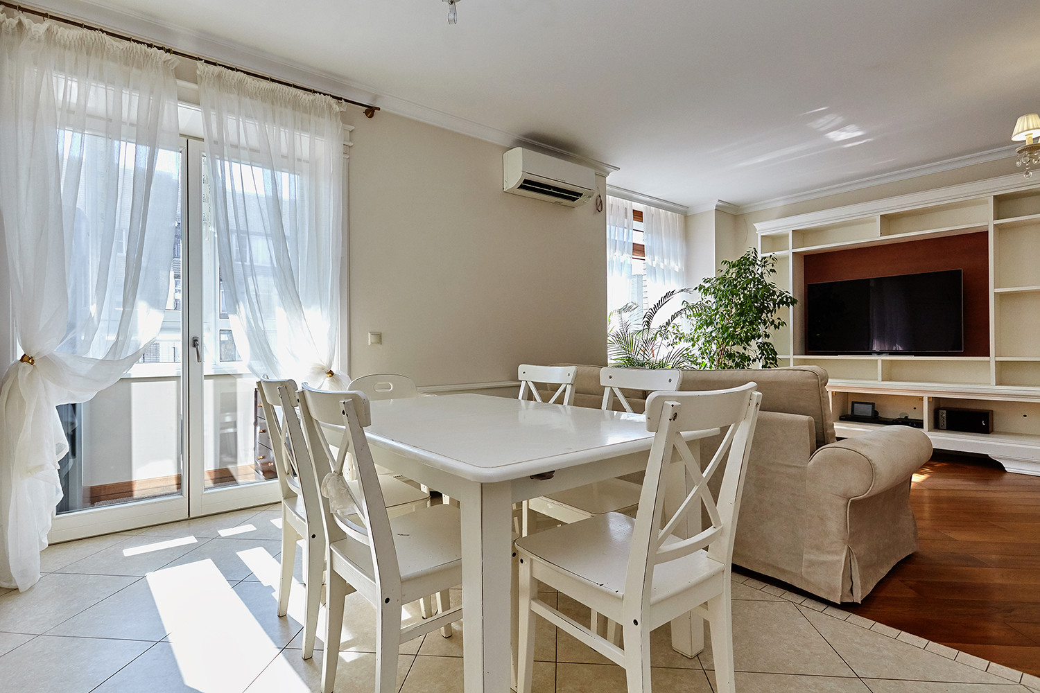 063 Квартира