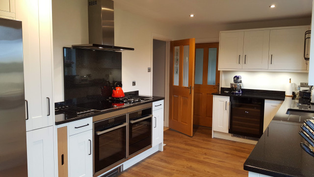 Kitchen Before & After: Sheraton Ex-Display - AFTER traditional-kitchen