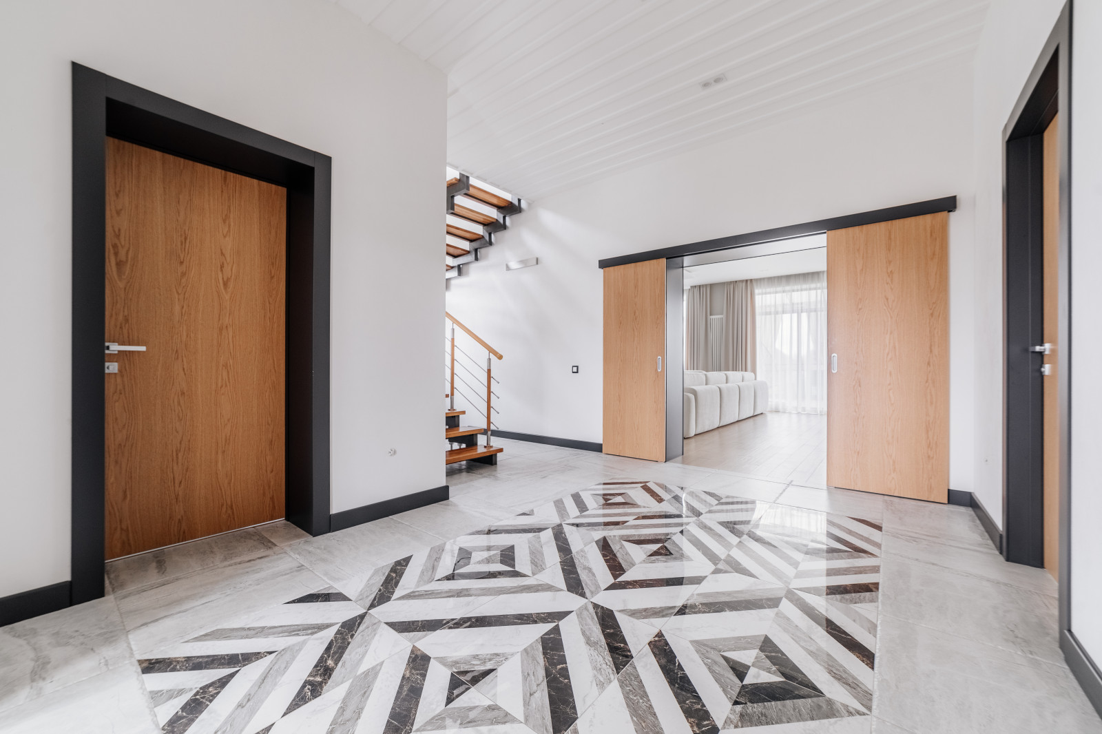 Дом у Волги