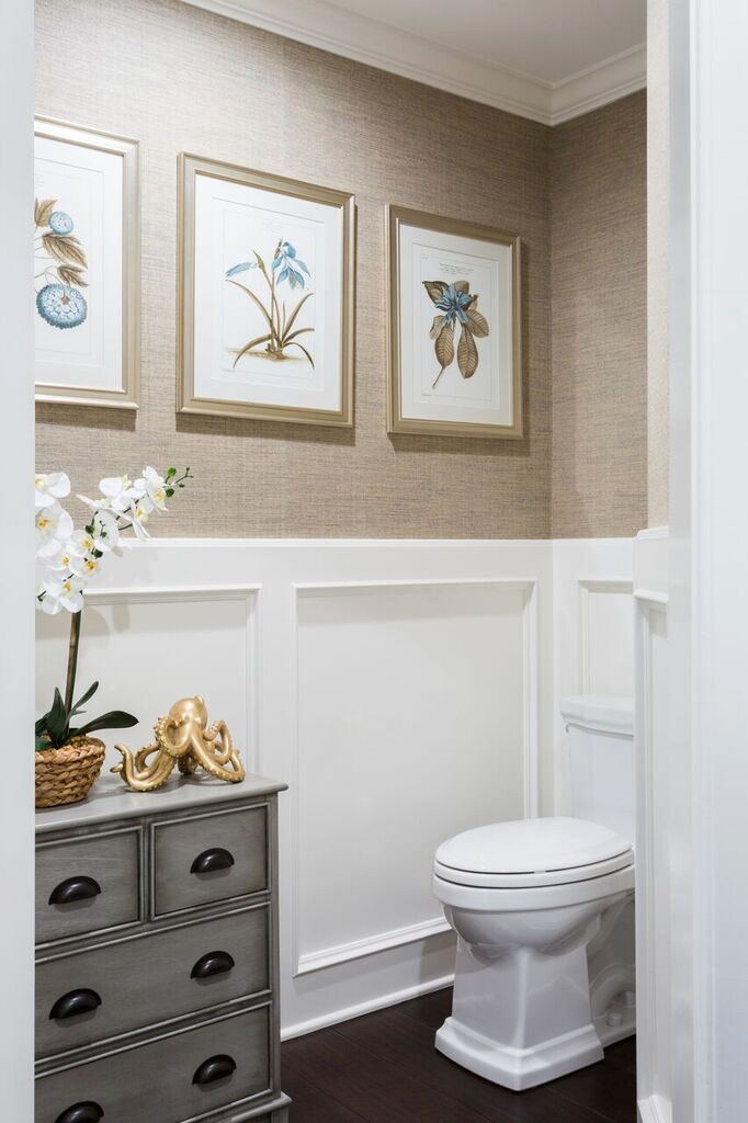 Light and Clean Powder Room