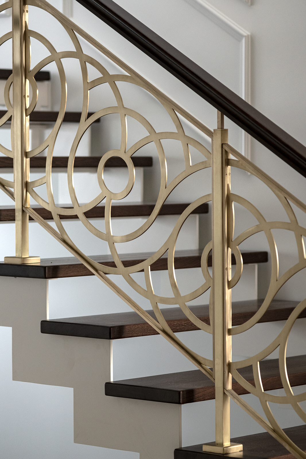 АЖУРНАЯ ЛЕСТНИЦА В ПОДМОСКОВНУЮ ЧАСТНУЮ РЕЗИДЕНЦИЮ