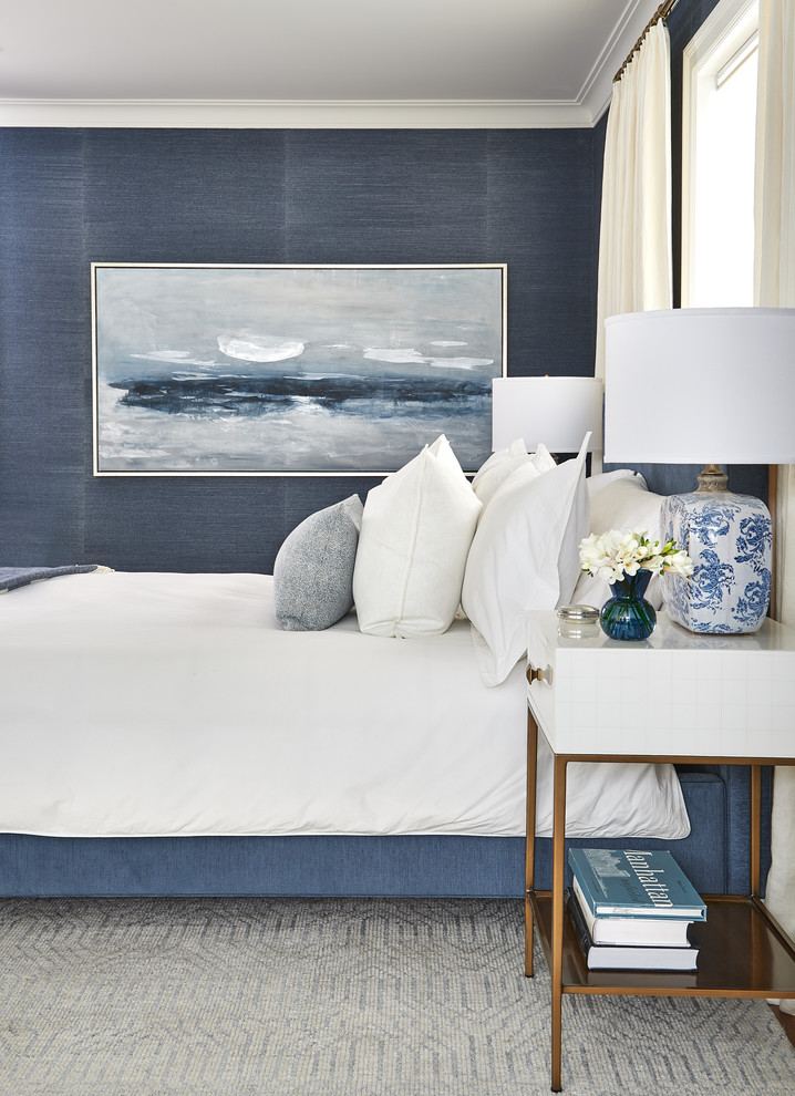 Inspiration for a transitional bedroom in Toronto with blue walls.