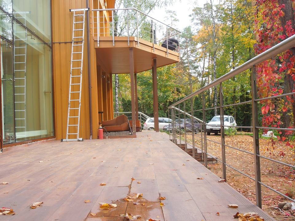 Нержавеющие перила террасы