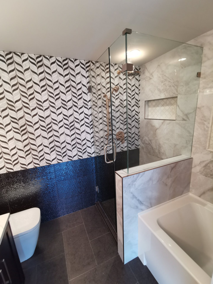 Bathroom - bathroom idea in Vancouver
