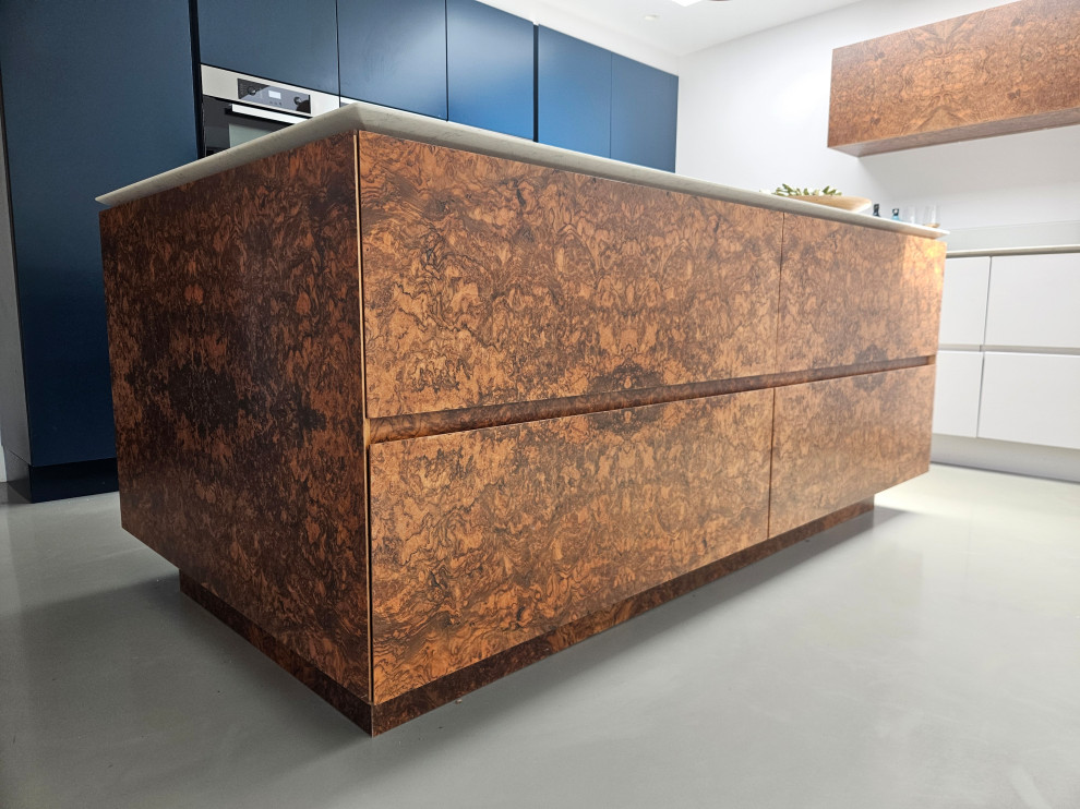 Bespoke Handleless Kitchen with Walnut Accents