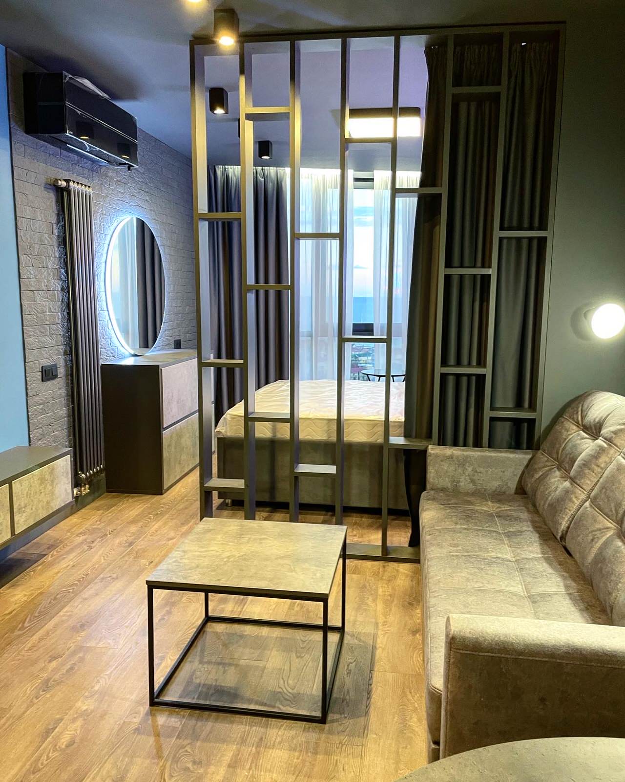 THE SMALL LOFT INTERIOR