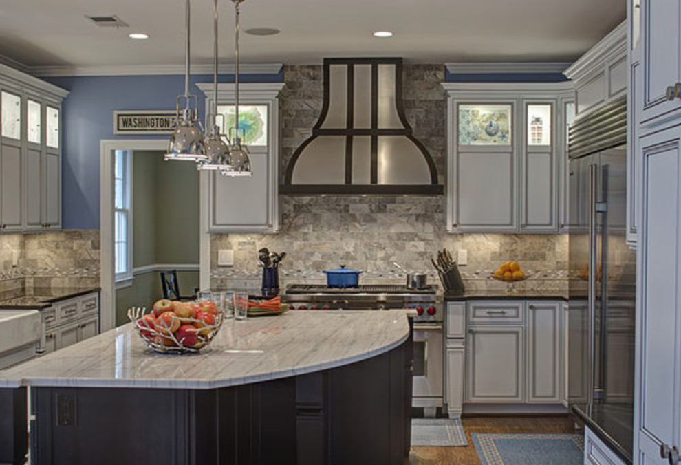 Inspiration for a transitional kitchen remodel in Miami