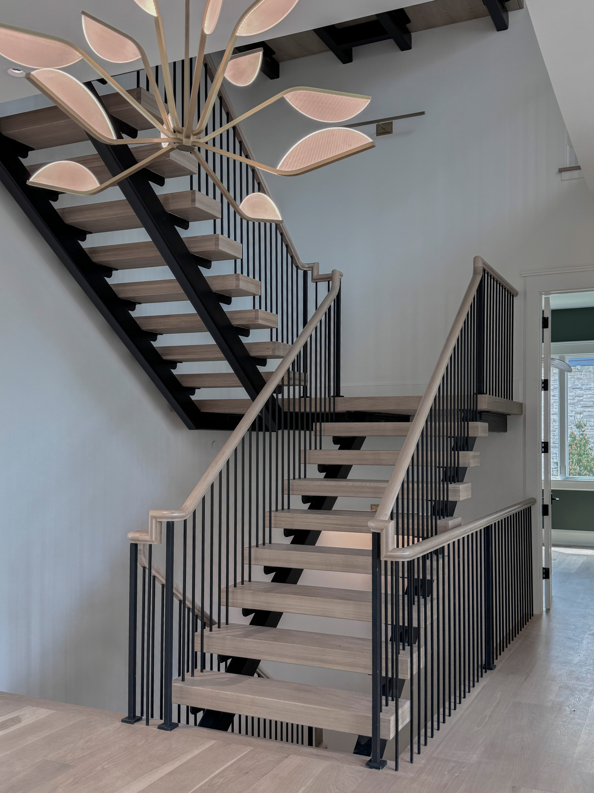 122_Modern Steel & Wood Floating Staircase, Arlington VA 22207