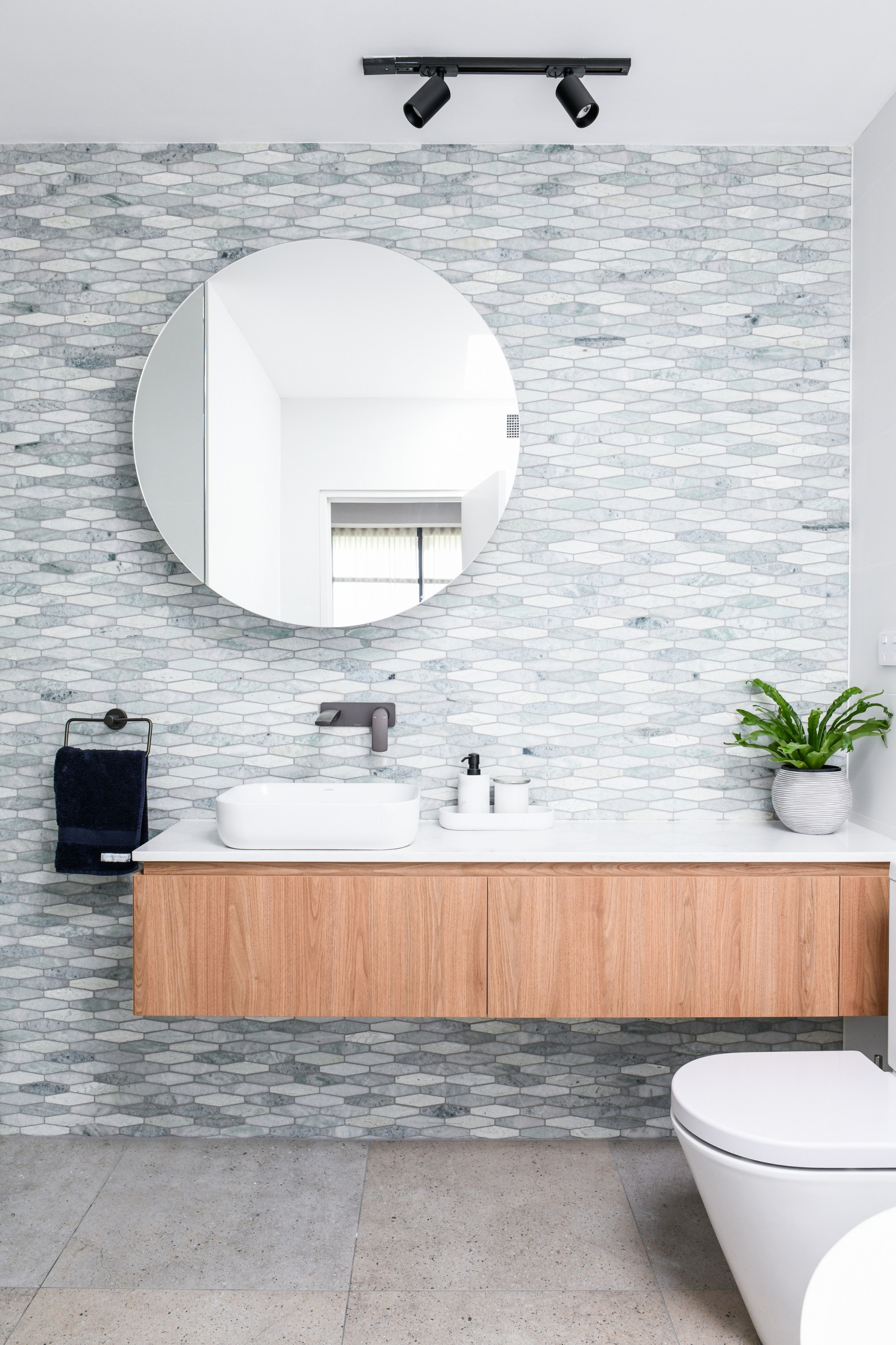 9 Modern Floating Vanity Ideas for Sleek Bathroom Storage