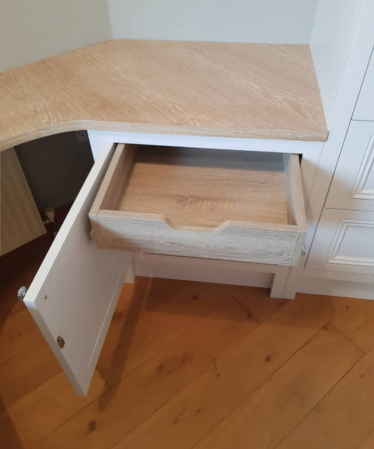 Naas Home Office transitional-home-office