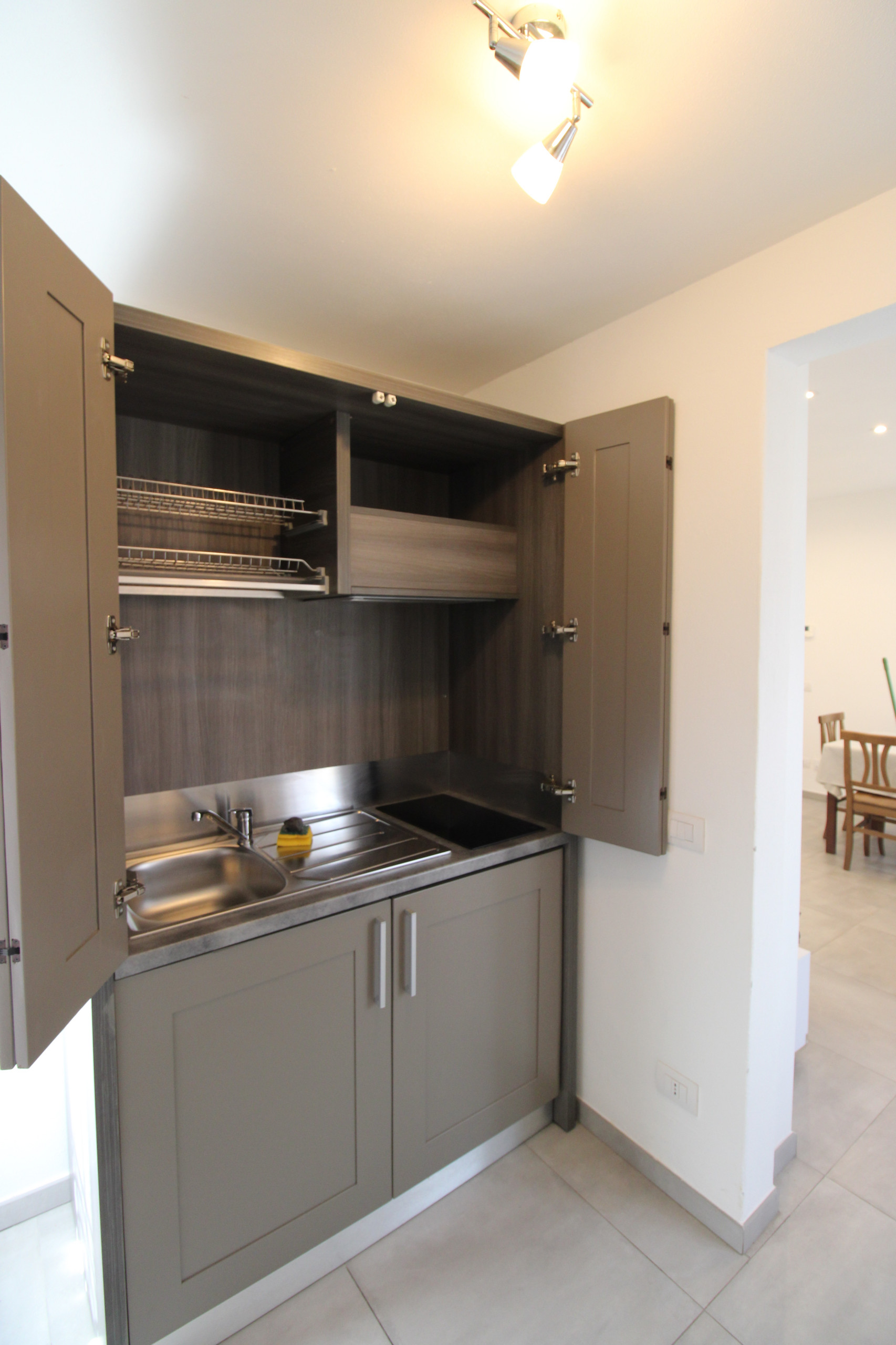 Bilocale 45 MQ Ristrutturato | Ottimizzazione Spazi e Budget Contenuto