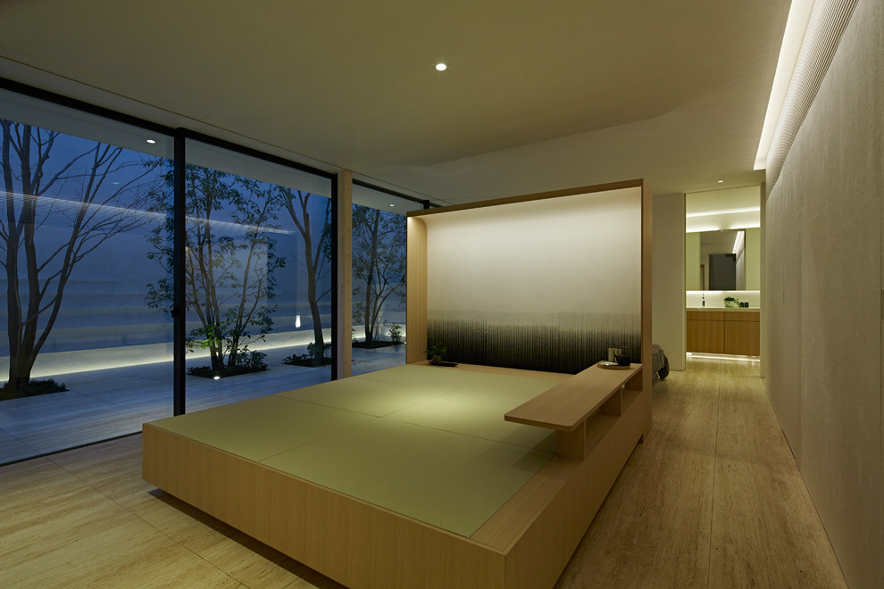 Inspiration for a modern family room in Tokyo with white walls, travertine floors, no tv and beige floor.