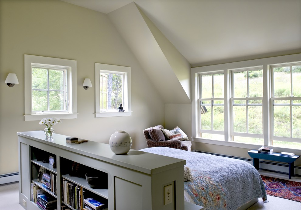 Country bedroom in Burlington with beige walls.