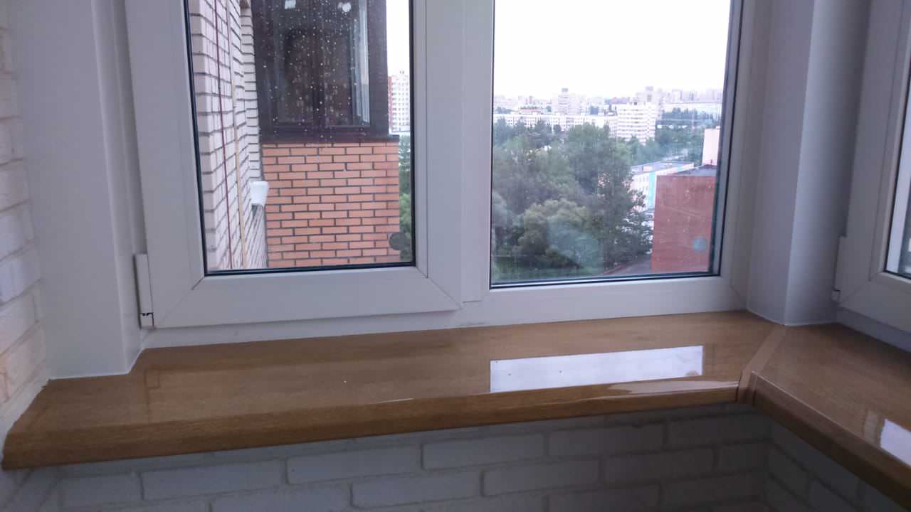 Замена остекления, утепление и отделка балкона декоративным камнем