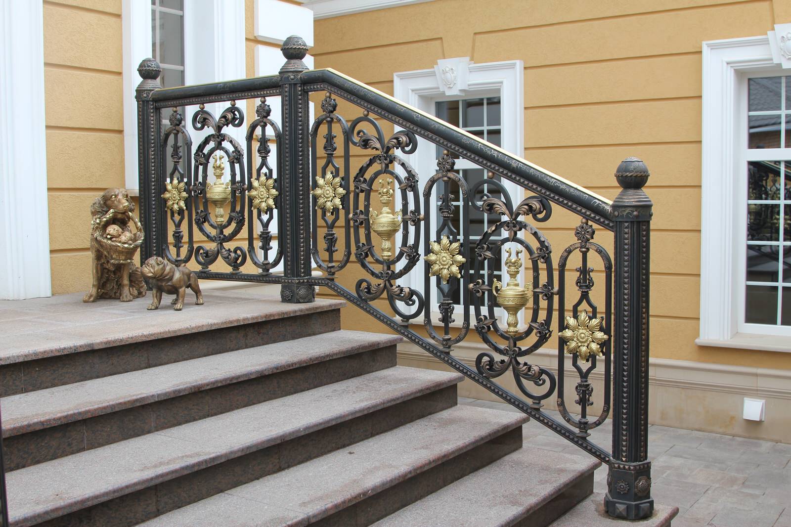 Дом в Ростошах