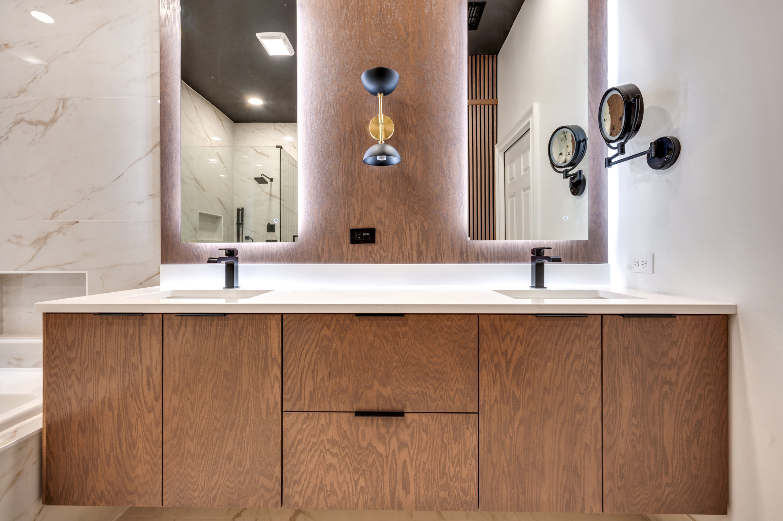 SOUTH ATLANTA MASTER BATH