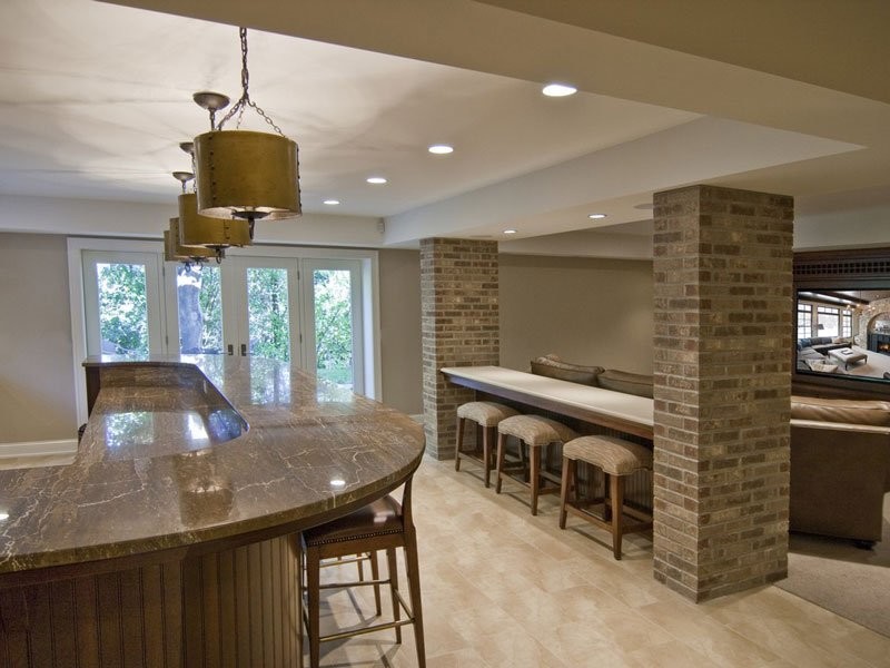Transitional kitchen photo in Phoenix