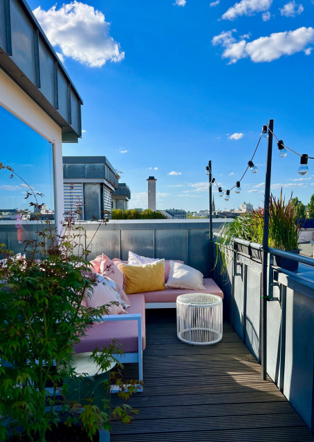 Space Age Maisonette in Berlin Mitte contemporary-deck