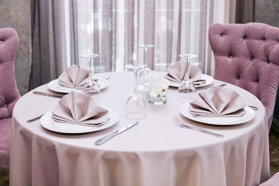 Ресторанный текстиль  из ткани Lotos (искусственный хлопок)