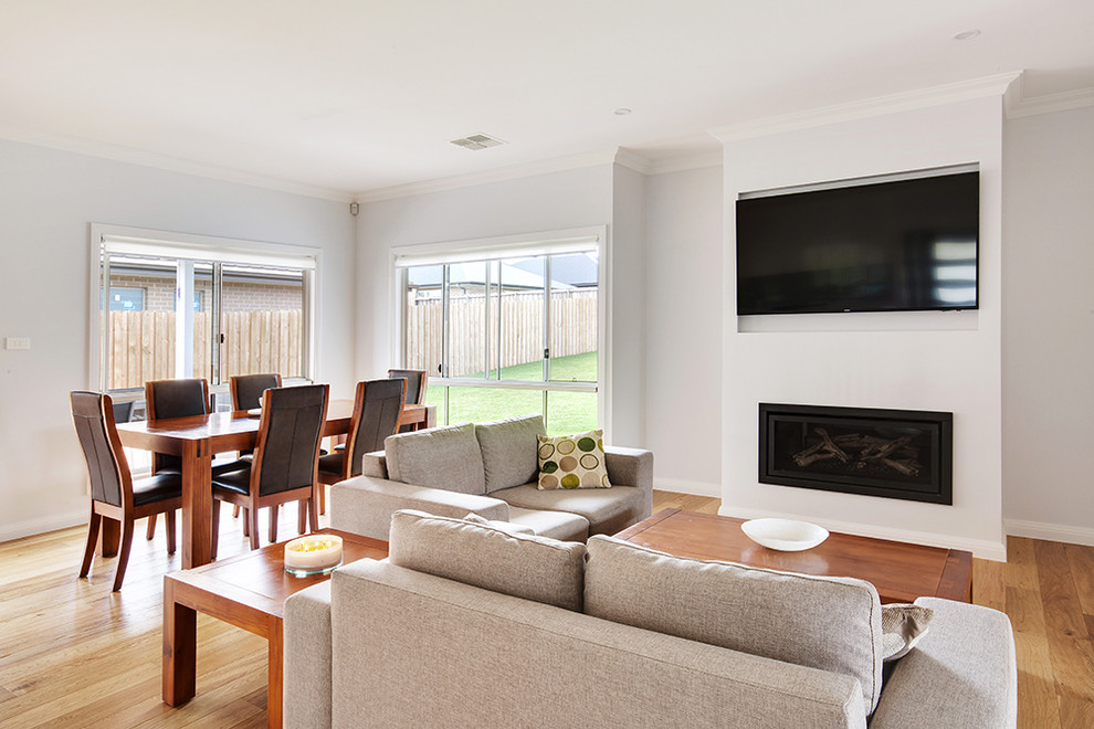 Inspiration for a contemporary living room in Newcastle - Maitland.