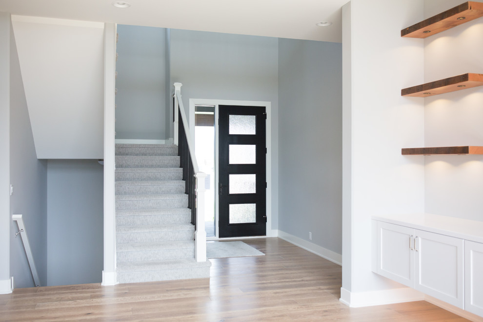 Home design - transitional home design idea in Omaha