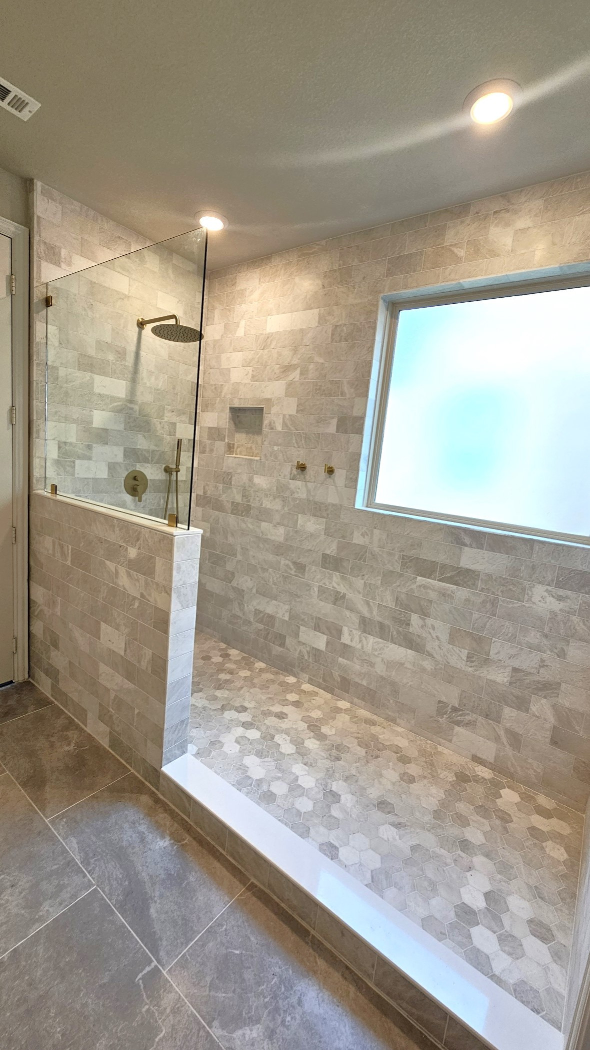Carrollton TX - DJ Master Bathroom remodeling