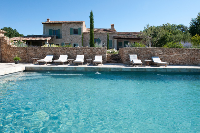Provencal private garden middelhavsstil-pool